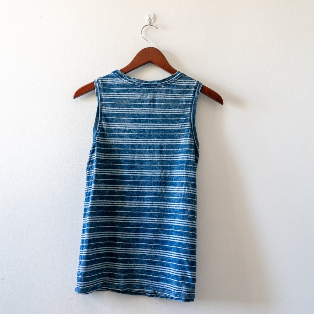 Universal Thread Striped Pocket Tank - Picture 4 of 4
